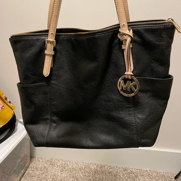 Michael Kors Black Tote Purse - Picture 1 of 2